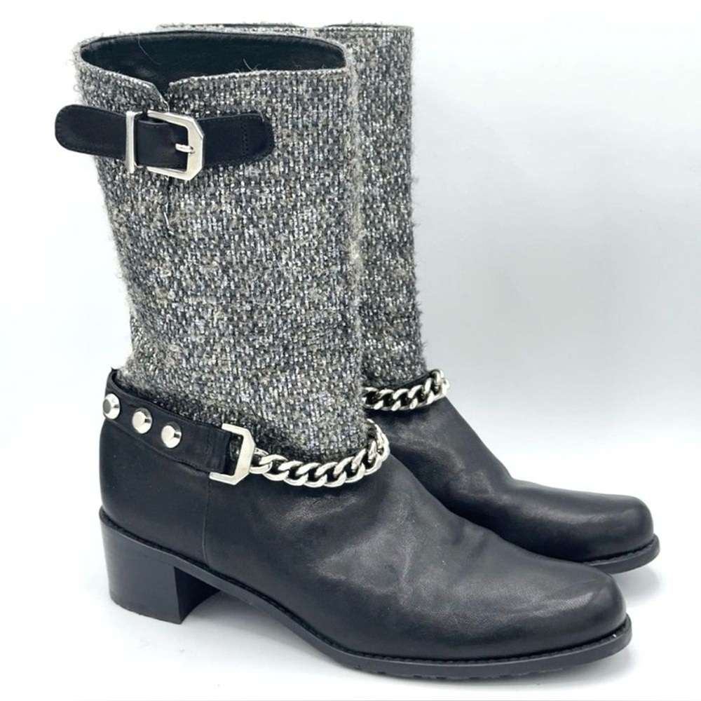 NWOB STUART WEITZMAN CityLink Motorcycle Woven Tweed Chain Boots Silver Black, 7